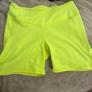 Cris cross biker shorts